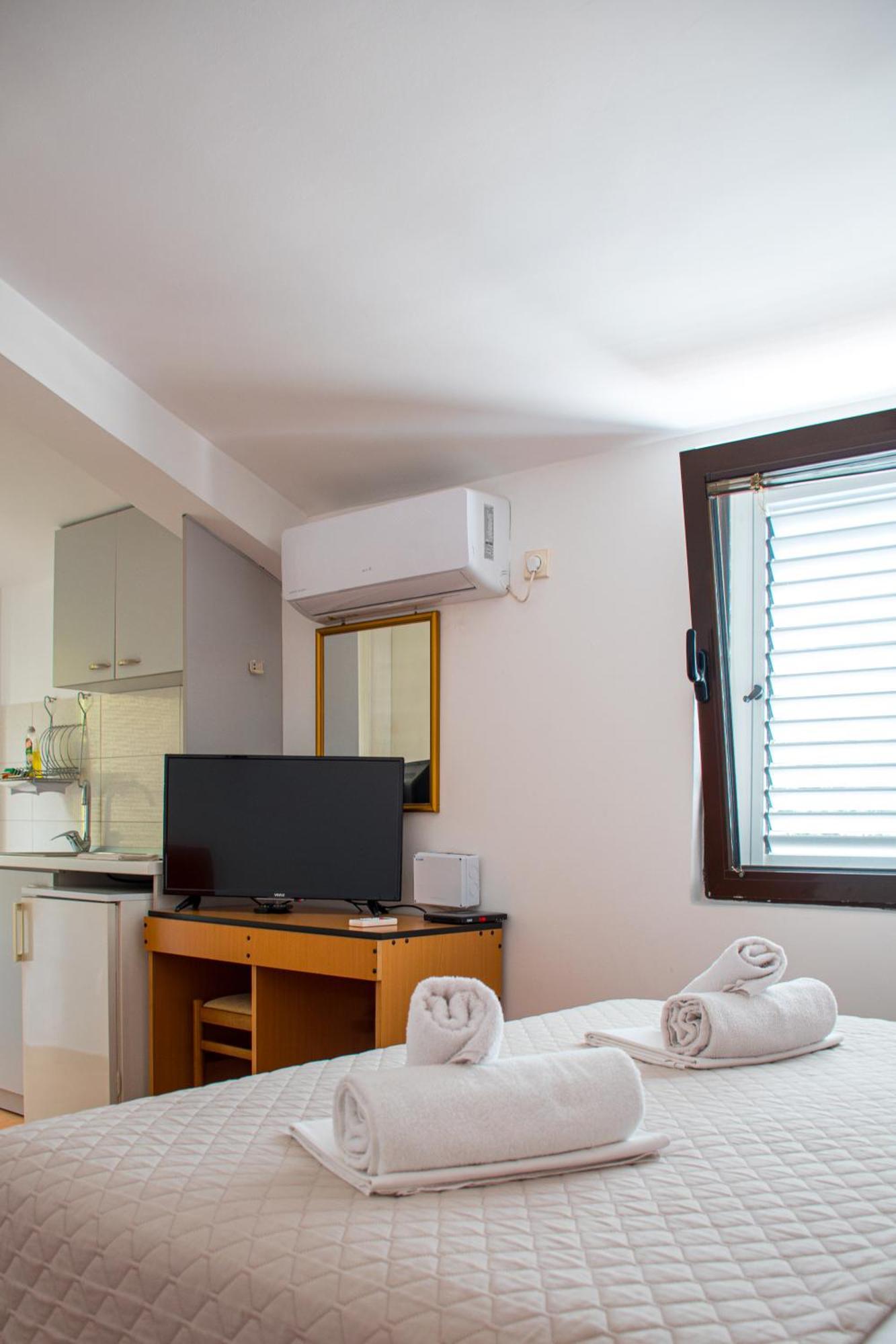 Villa Vojnic Budva Exterior foto
